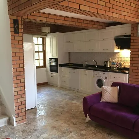 Hotel apartamentowy Bat