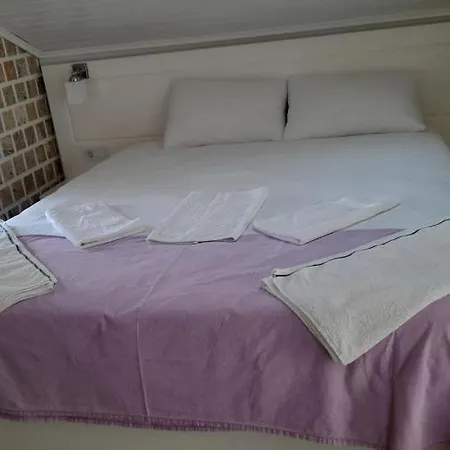 Bat Apartahotel Antalya