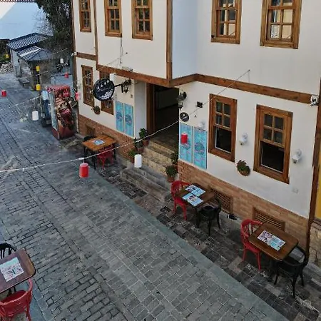 Bat Hotel apartamentowy 3*