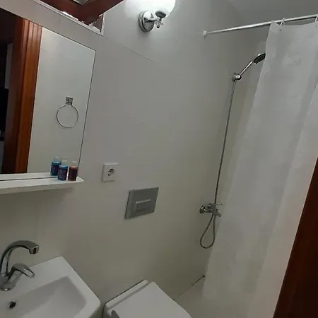 Hotel apartamentowy Bat 3*