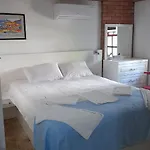 Hotel de apartamente Bat 3*